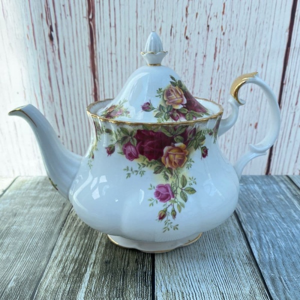 Royal Albert Old Country Roses Teapot, Medium