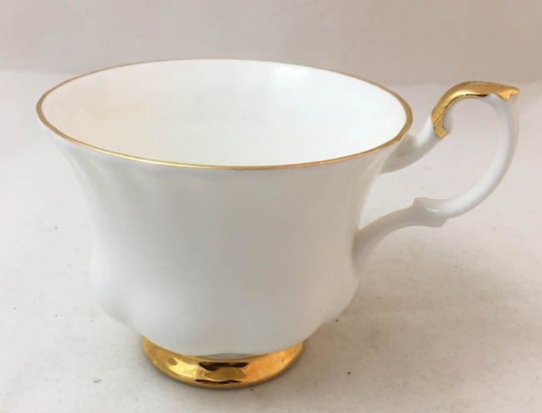 Royal Albert Val D'or Tea Cups