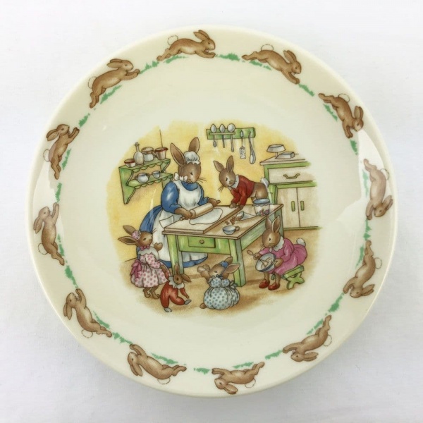 Royal Doulton Bunnykins (REGD TRADE MARK) Tea Saucer - Helping In Kitchen