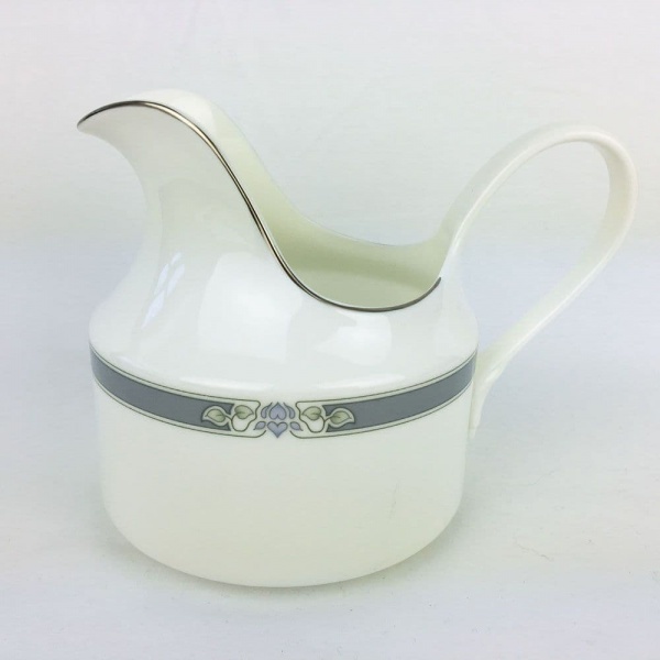 Royal Doulton Charade H5115 Gravy Jugs.