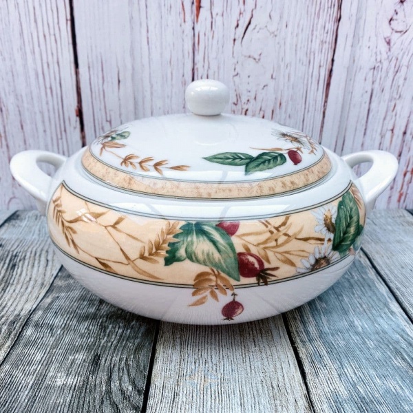 Royal Doulton Edenfield Lidded Vegetable Dish