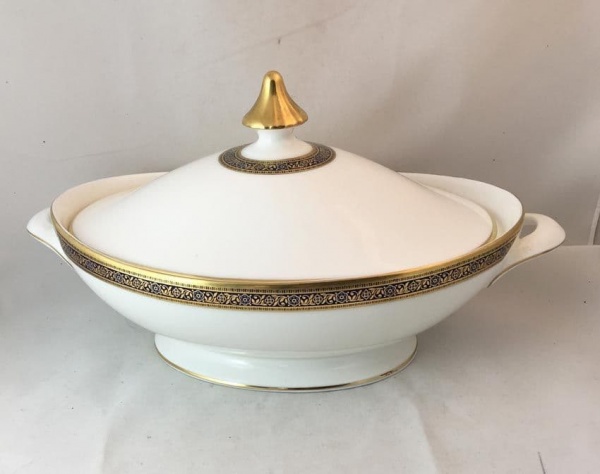 Royal Doulton Harlow Lidded Oval Vegetable Tureens. H5034