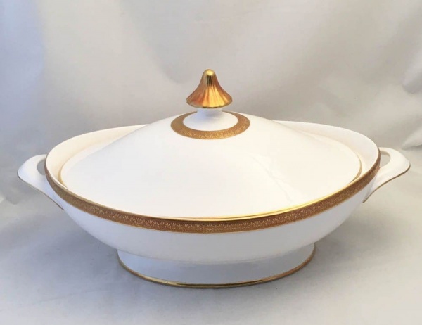 Royal Doulton Royal Gold Lidded Vegetable Tureens