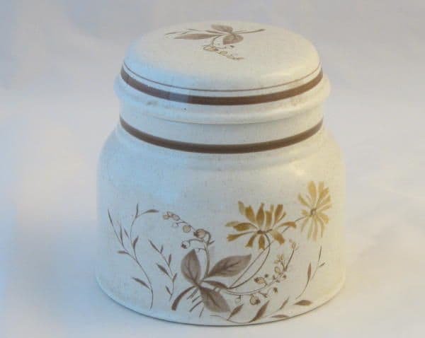 Royal Doulton Sandsprite Covered Sugar