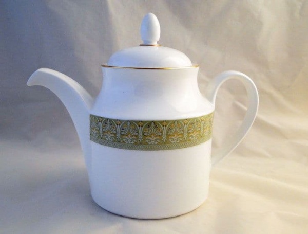 Royal Doulton Sonnet (Rondo Shape) Tea Pots