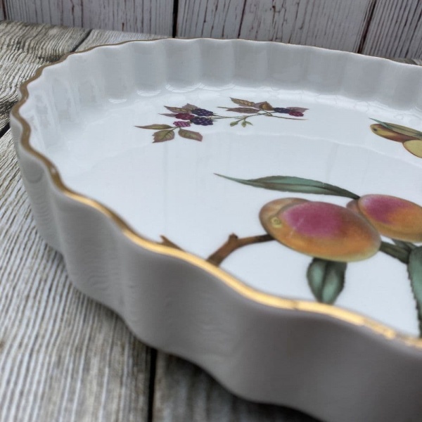 Royal Worcester Evesham Gold 10.5'' Flan Dish