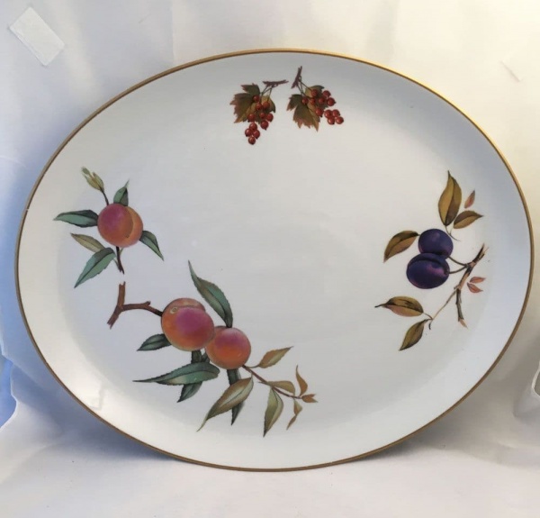 Royal Worcester Evesham (Gold) Large Oval Serving Platters, Second Quality.