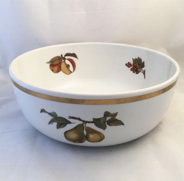 Royal Worcester Evesham (Gold) Open Circular Serving Bowls