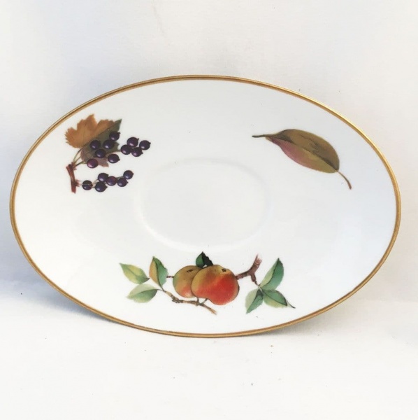 Royal Worcester Evesham (Gold) Small Sauce Boat Saucers