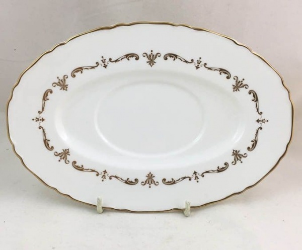 Royal Worcester Gold Chantilly Gravy Boat Saucers