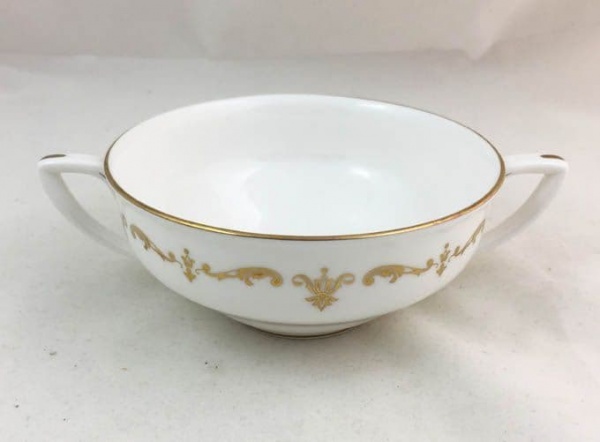 Royal Worcester Gold Chantilly Soup Cups