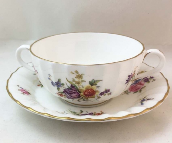 Royal Worcester Roanoke White, Soup Cups and Saucers