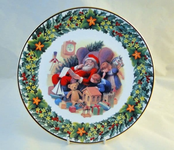 Santa's Little List, from Royal Albert