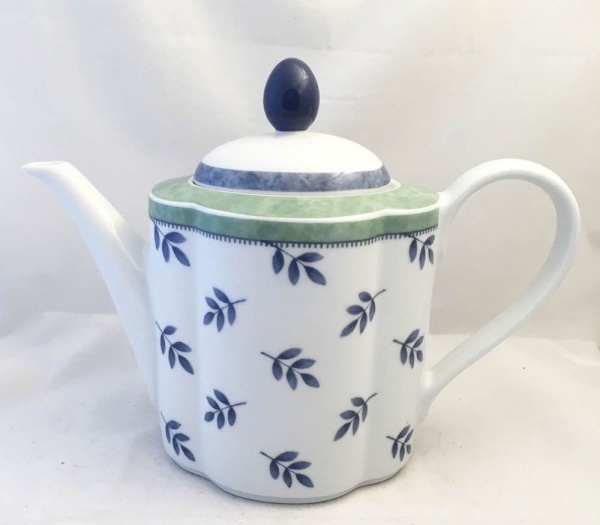 Villeroy and Boch Switch 3 Teapots
