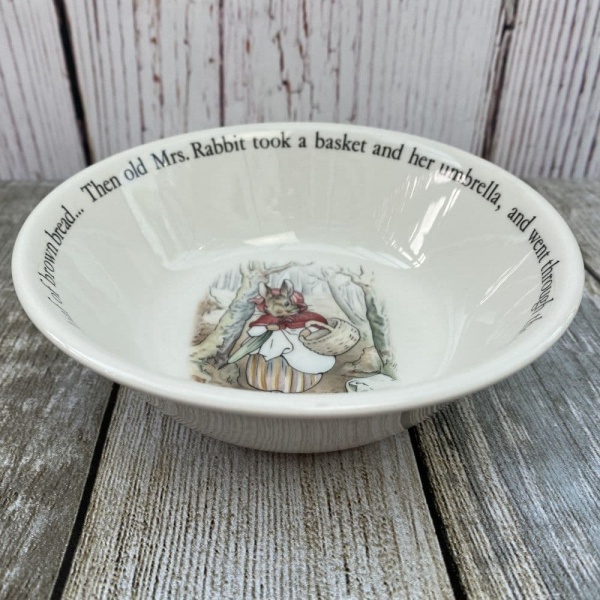 Wedgwood Beatrix Potter Old Mrs Rabbit Bowl