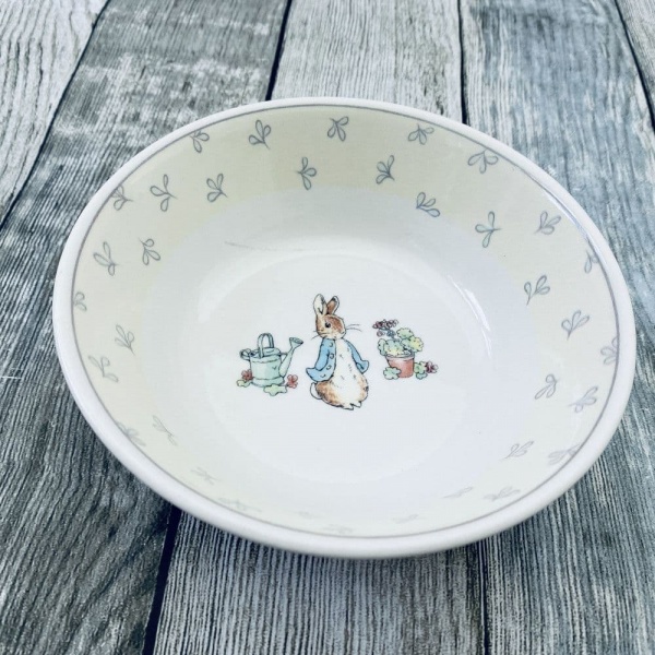 Wedgwood, Beatrix Potter, Peter Rabbit Cereal/Pudding Bowl (Creamy Yellow Border)