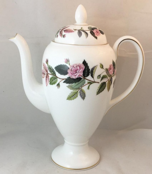 Wedgwood Hathaway Rose 2 Pint Coffee Pots