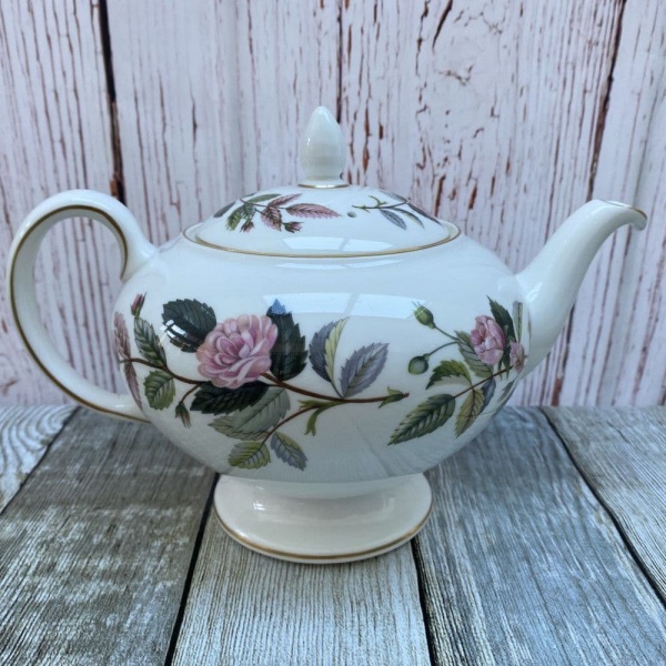 Wedgwood Hathaway Rose Teapot, 1.75 Pints