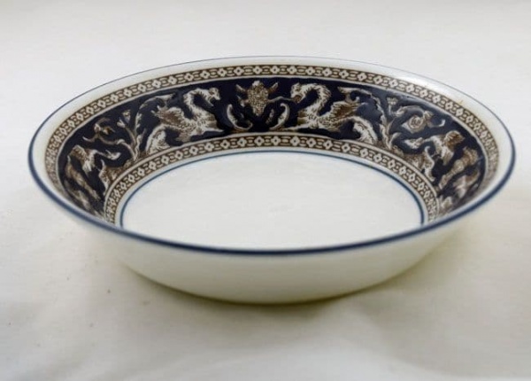 Wedgwood Navy Florentine Small Dessert Bowls