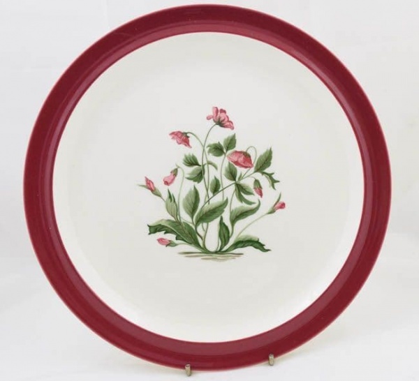 Wedgwood Ruby Mayfield Salad/Breakfast Plates