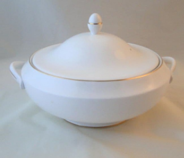 Wedgwood Signet Gold Lidded Serving Dishes