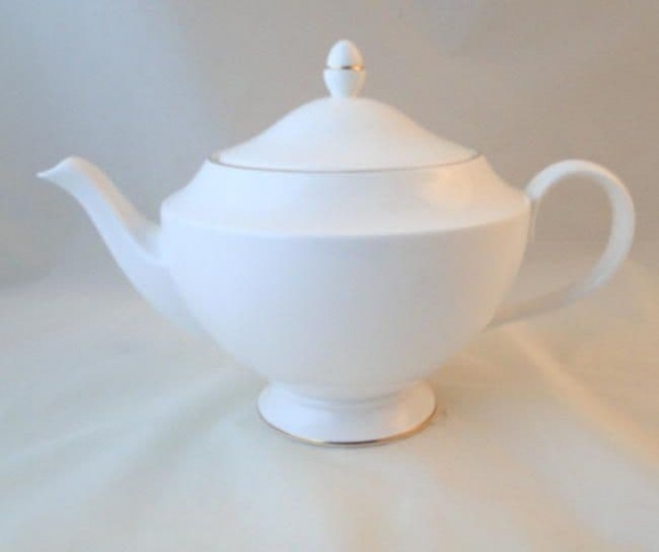 Wedgwood Signet Gold Tea Pots