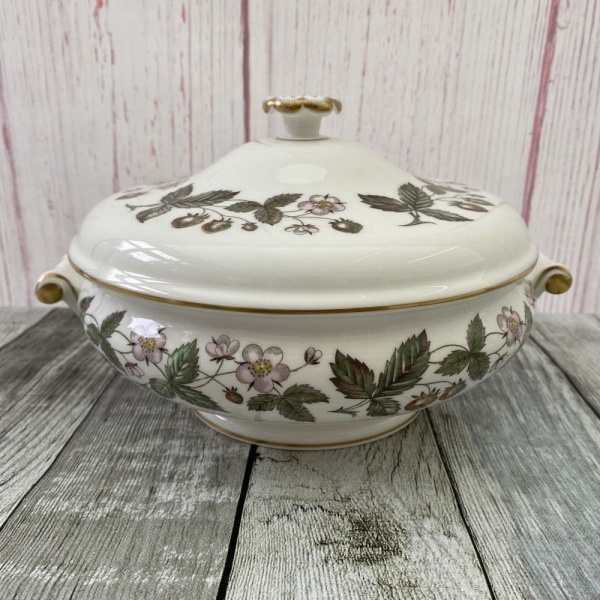 Wedgwood Strawberry Hill Lidded Serving Dish