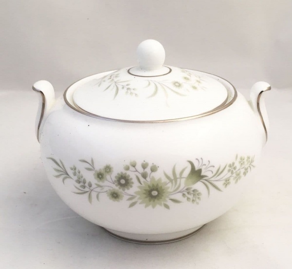 Wedgwood Westbury Lidded Sugar Bowls