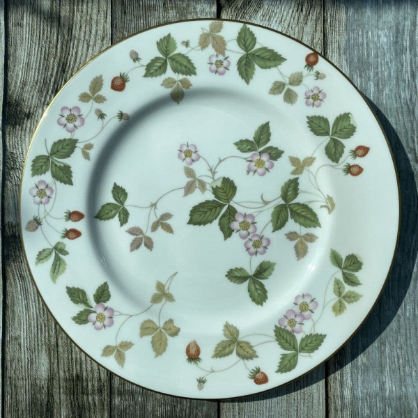 Wedgwood Wild Strawberry Small Tea Plate